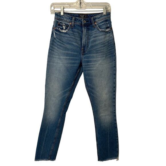 Abercrombie‎ & Fitch Simone High Rise Slim Straight Leg Jeans Size 25 0P Classic - Picture 1 of 7